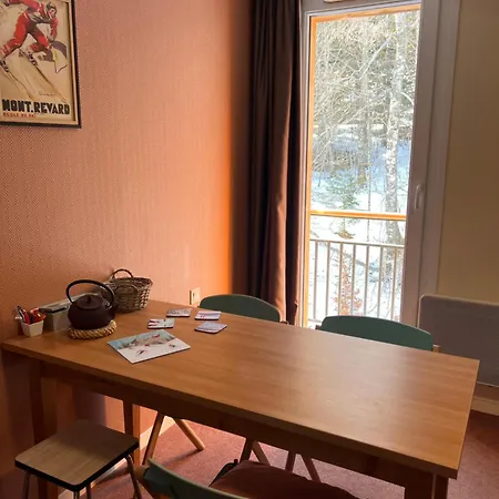 Apartment Aux Pieds Des Pistes, Des Chemins De Rando